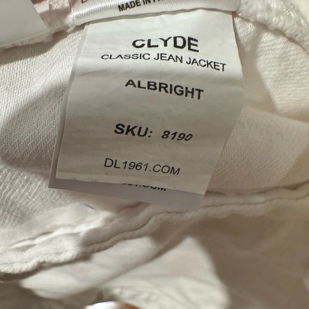 DL1961 White Clyde Classic Jean Trucker Jacket - Designer Denim Nordstrom - Picture 6 of 6